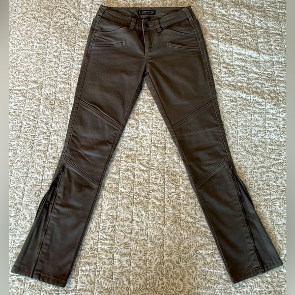 5.11 Tactical Women's Wyldcat Pants with Ankle Zippers Olive Green Size 0 (25) - Picture 5 of 7